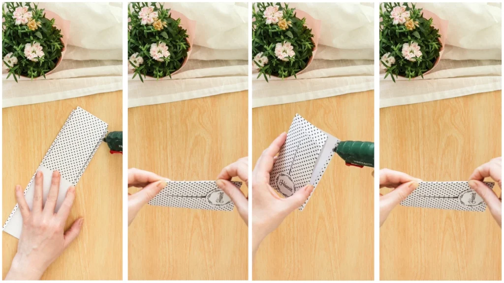 Végül ragaszd össze a képeslap oldalait is.