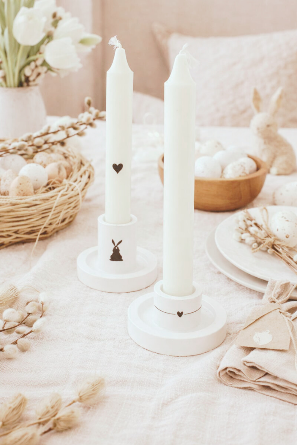Nyuszis Raysin gyertyatartó – letisztult húsvéti dekor funkcióval